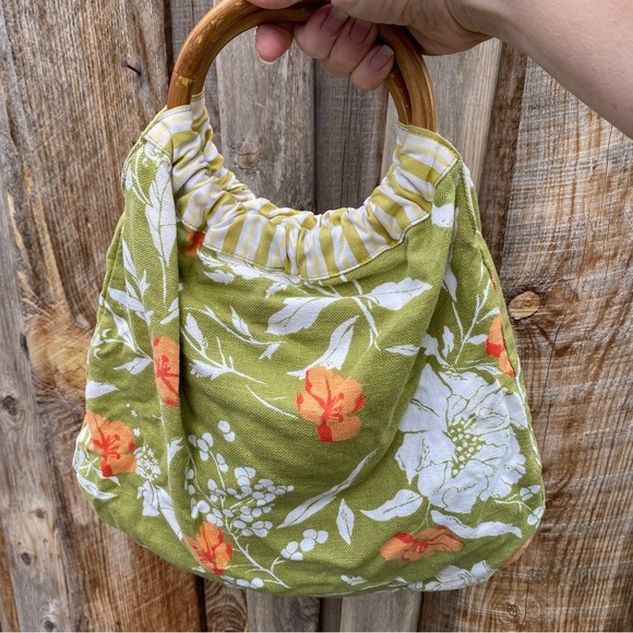 Green and orange floral canvas purse with circular bamboo handle, reversible! - Picture 7 of 14